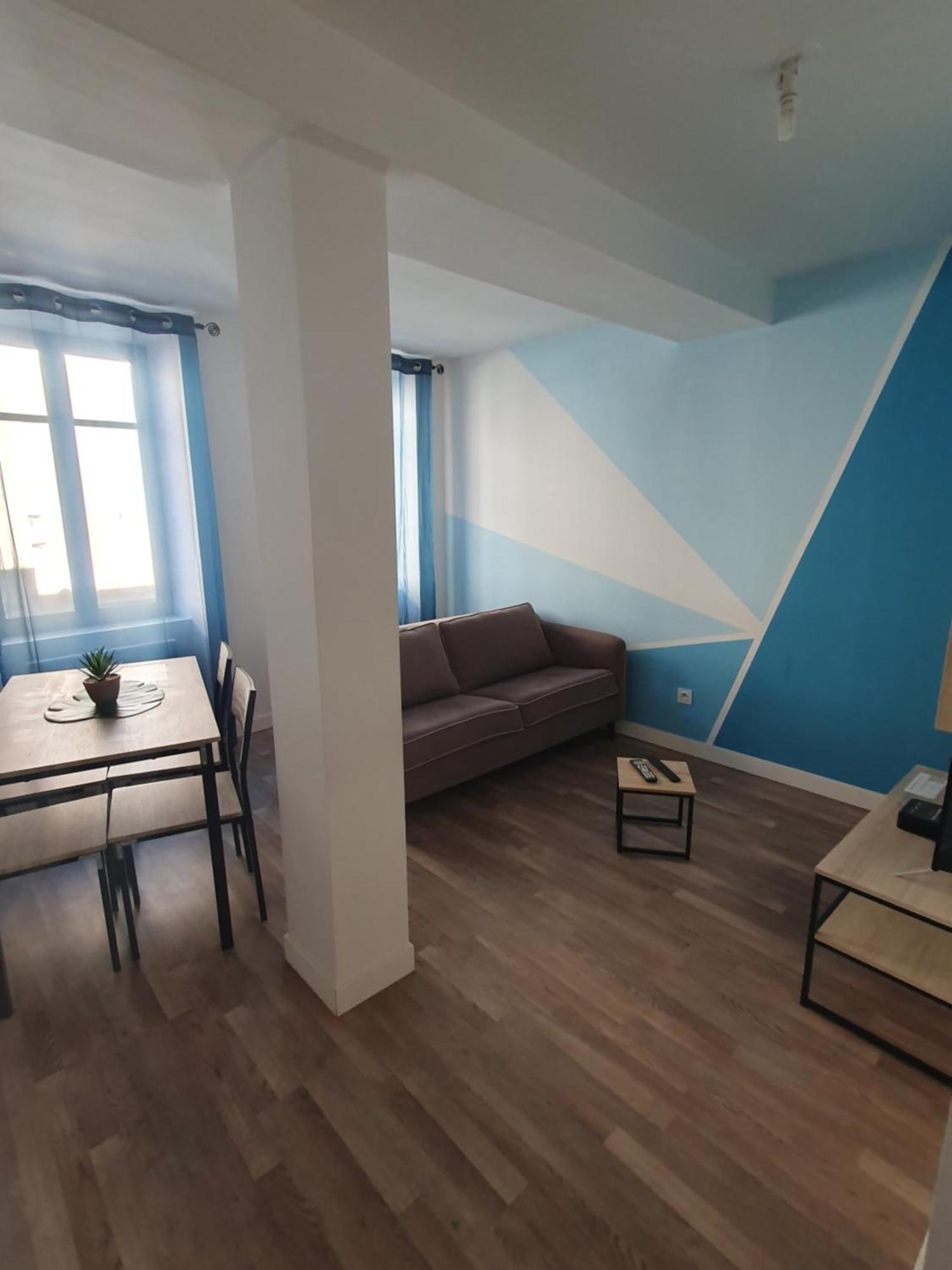 Jolie T3 Avec Terrasse Apartment Carcassonne Luaran gambar